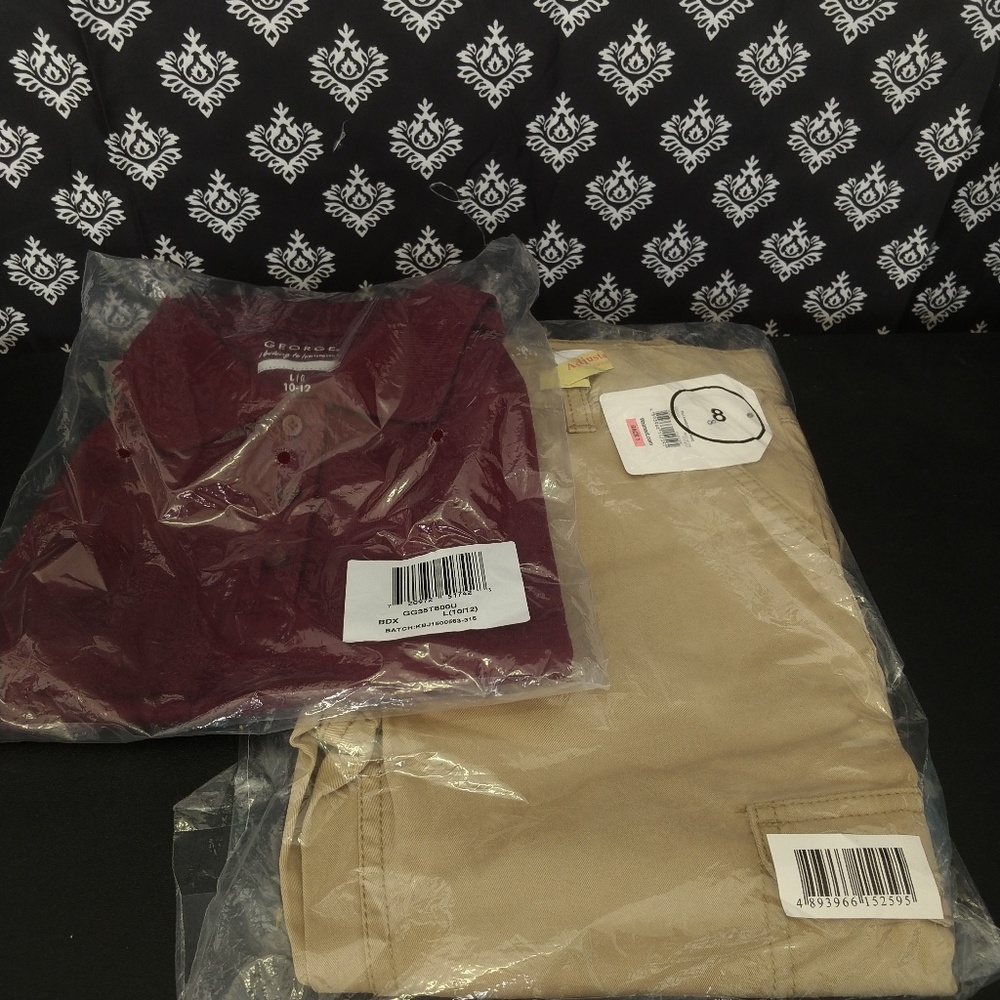 **Final markdowns***Girls school uniform set